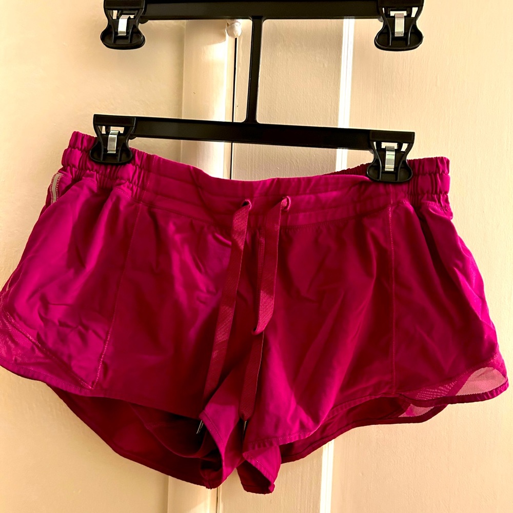 Lulu lemon short shorts